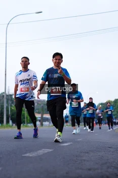 Runner Photo 4850559