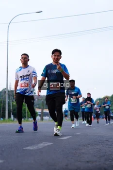 Runner Photo 4850561