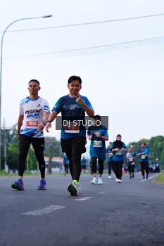 Runner Photo 4850562