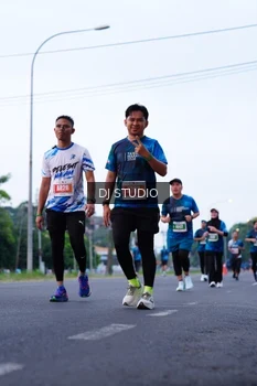 Runner Photo 4850566