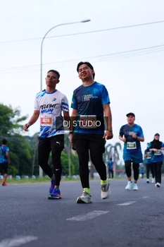 Runner Photo 4850599