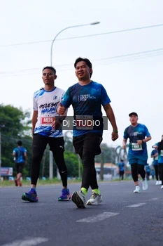 Runner Photo 4850620