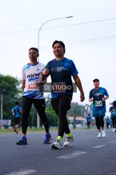 Runner Photo 4850623