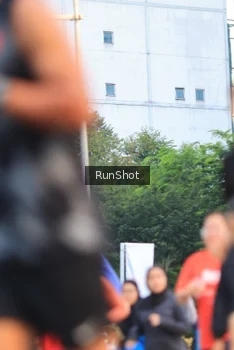 Runner Photo 4850648