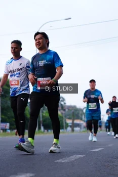 Runner Photo 4850653