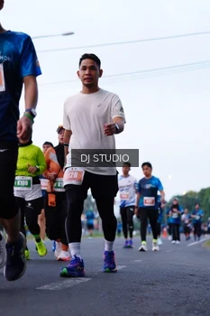 Runner Photo 4850659