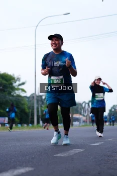 Runner Photo 4850737