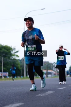 Runner Photo 4850749