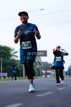 Runner Photo 4850772