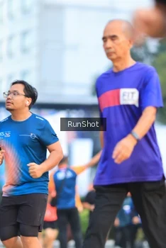 Runner Photo 4850975