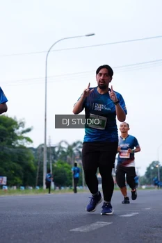 Runner Photo 4851015