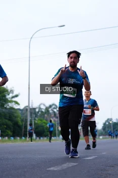 Runner Photo 4851025