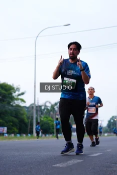 Runner Photo 4851030