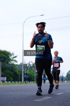 Runner Photo 4851042