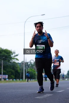 Runner Photo 4851044