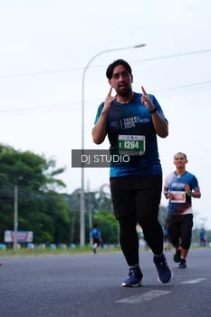 Runner Photo 4851050