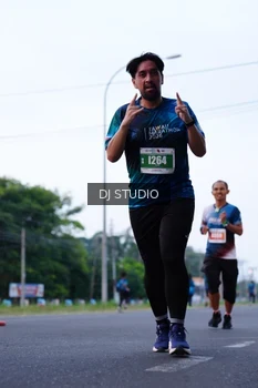 Runner Photo 4851058