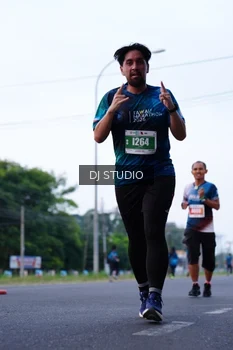 Runner Photo 4851061