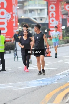 Runner Photo 4851070