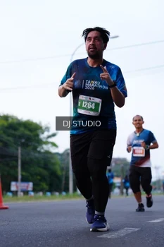 Runner Photo 4851074