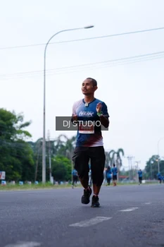 Runner Photo 4851080