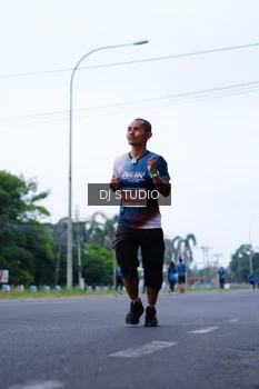 Runner Photo 4851083