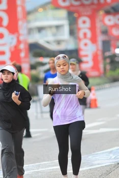 Runner Photo 4851084