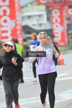 Runner Photo 4851087