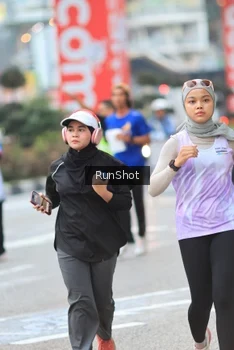 Runner Photo 4851104
