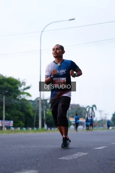 Runner Photo 4851109