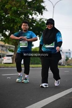 Runner Photo 4851110