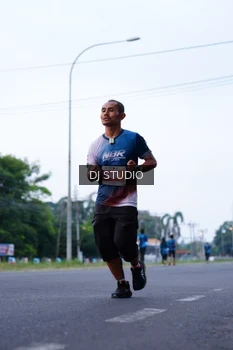 Runner Photo 4851111