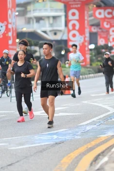 Runner Photo 4851112