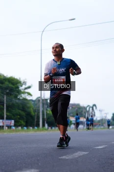 Runner Photo 4851119