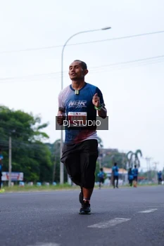 Runner Photo 4851133