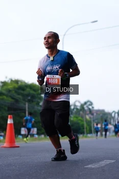 Runner Photo 4851150