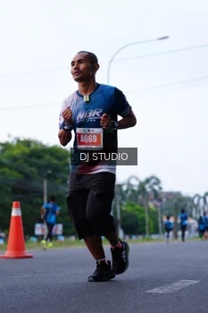 Runner Photo 4851153