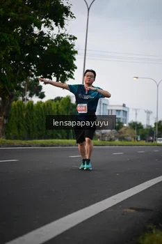 Runner Photo 4851191