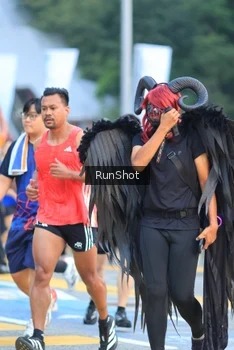 Runner Photo 4851249