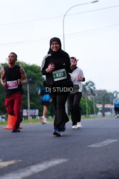 Runner Photo 4851257