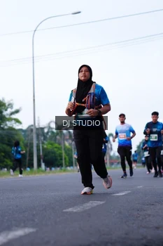 Runner Photo 4851579