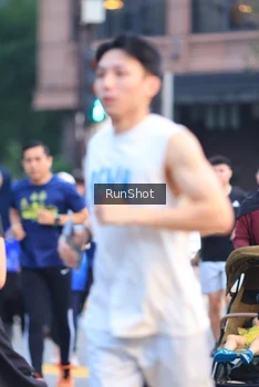 Runner Photo 4851599