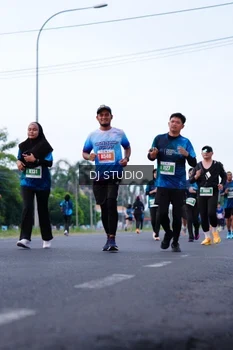 Runner Photo 4851658