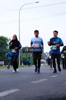 Runner Photo 4851675