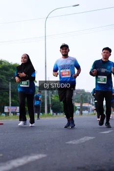 Runner Photo 4851702