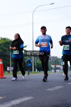 Runner Photo 4851711