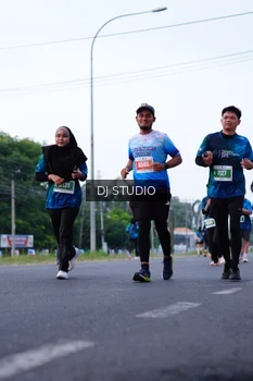 Runner Photo 4851714