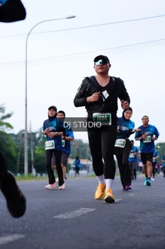 Runner Photo 4851819