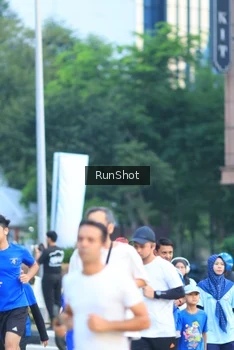 Runner Photo 4851879