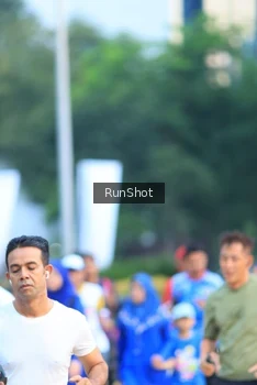 Runner Photo 4851888
